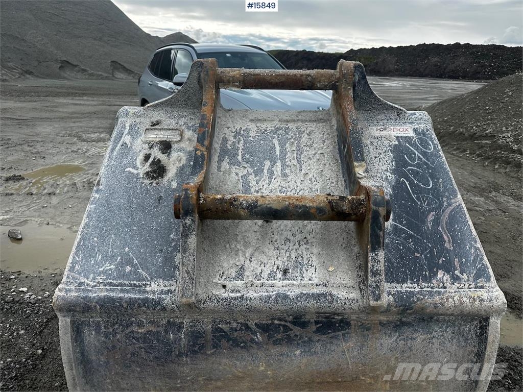 Klepp Mek Digging bucket w/ S70 attachment Lopaty