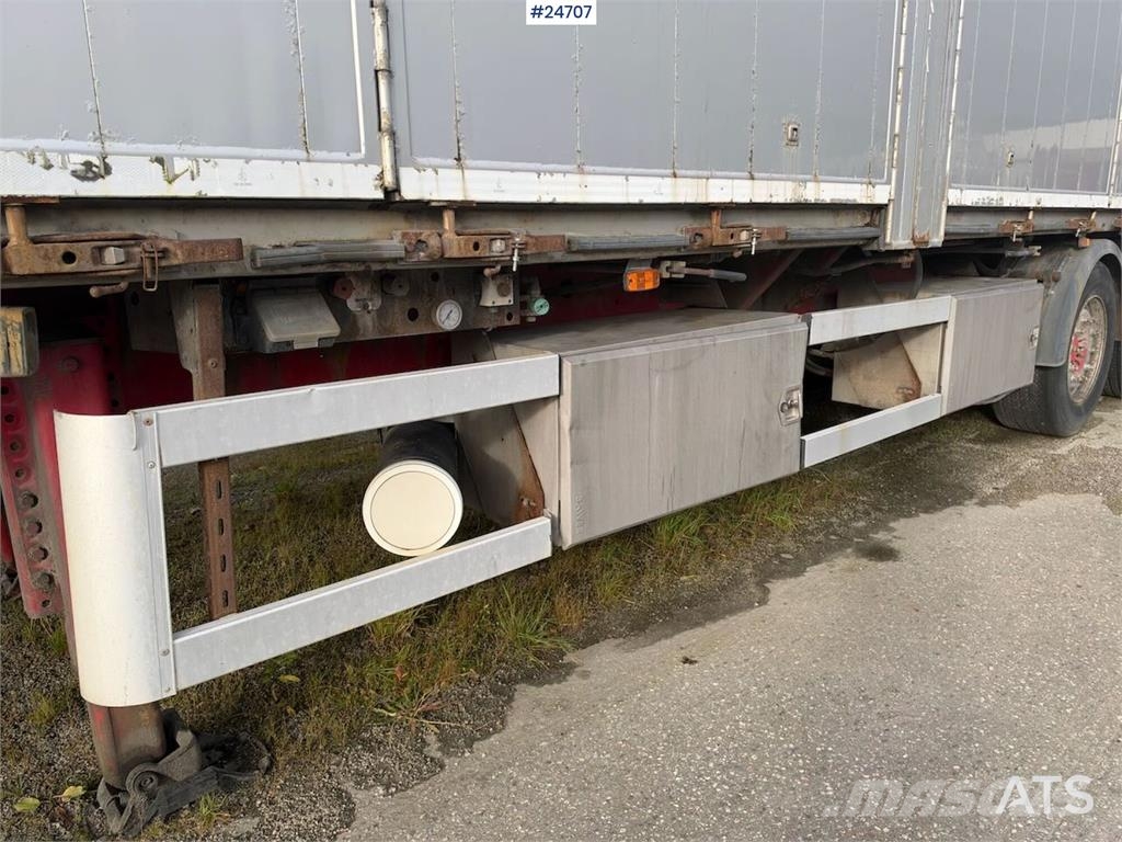 Knapen K502 Walkingfloor Puspriekabės su grindimis