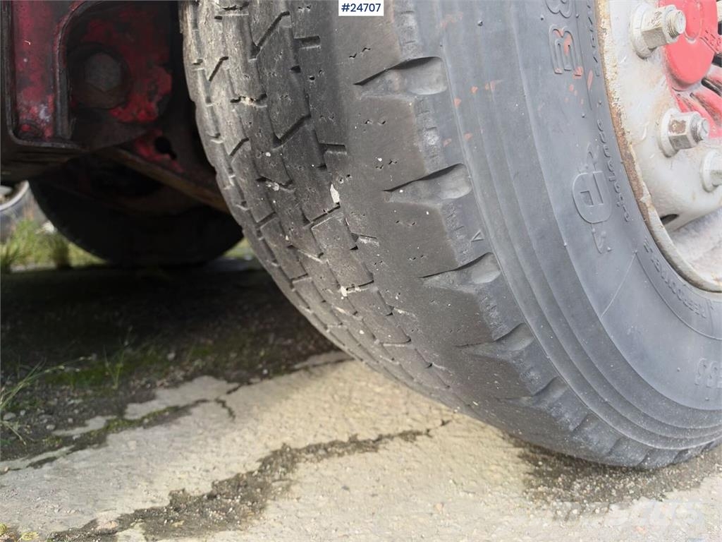 Knapen K502 Walkingfloor Puspriekabės su grindimis