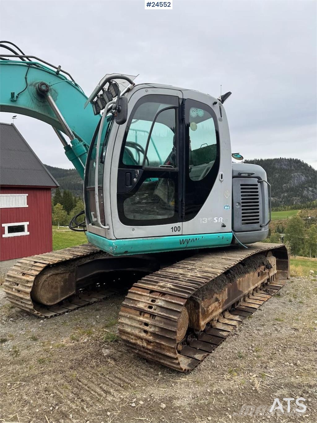 Kobelco SK135SRLC Tracked excavator – New tracks and sproc Beltegraver