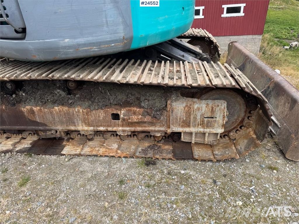 Kobelco SK135SRLC Tracked excavator – New tracks and sproc Beltegraver