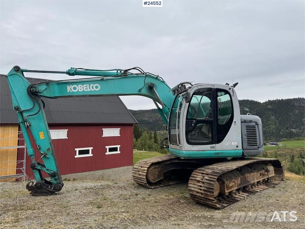 Kobelco SK135SRLC Tracked excavator – New tracks and sproc Beltegraver