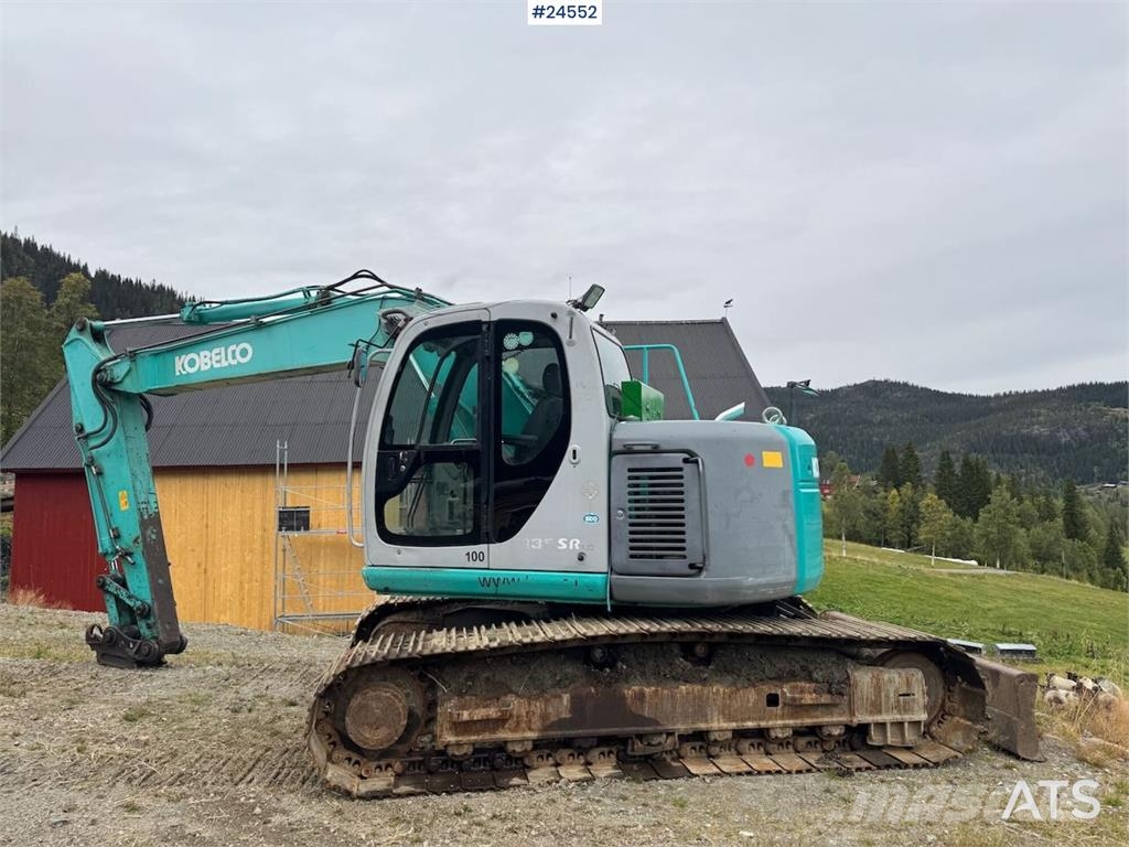 Kobelco SK135SRLC Tracked excavator – New tracks and sproc Beltegraver