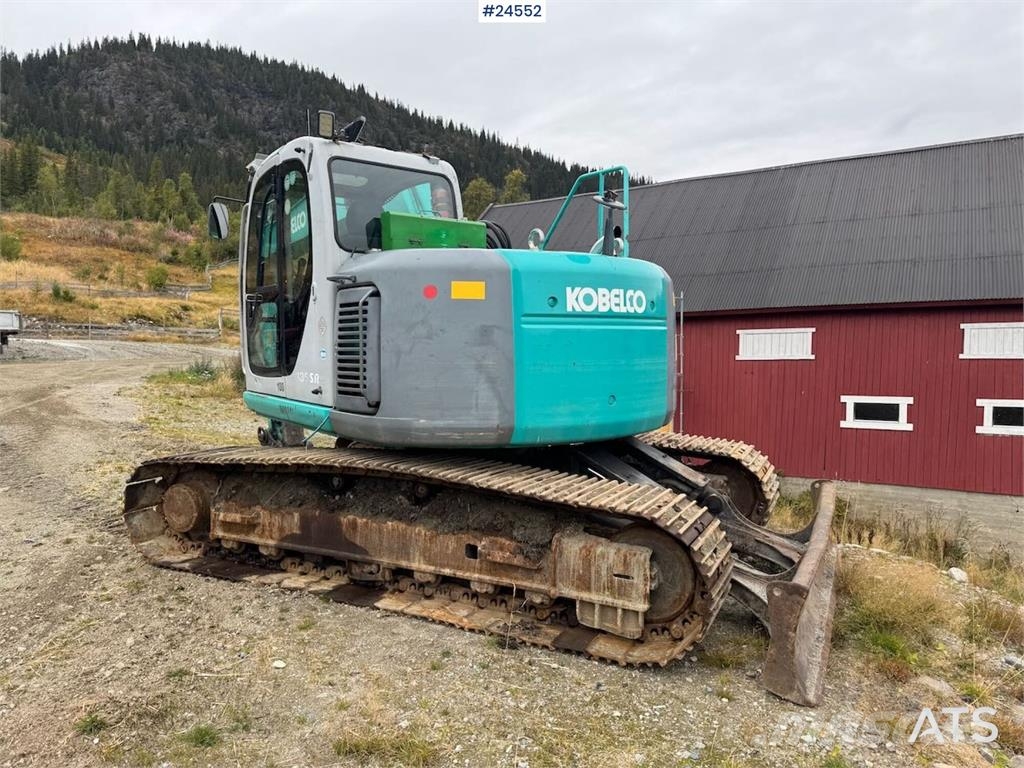 Kobelco SK135SRLC Tracked excavator – New tracks and sproc Beltegraver