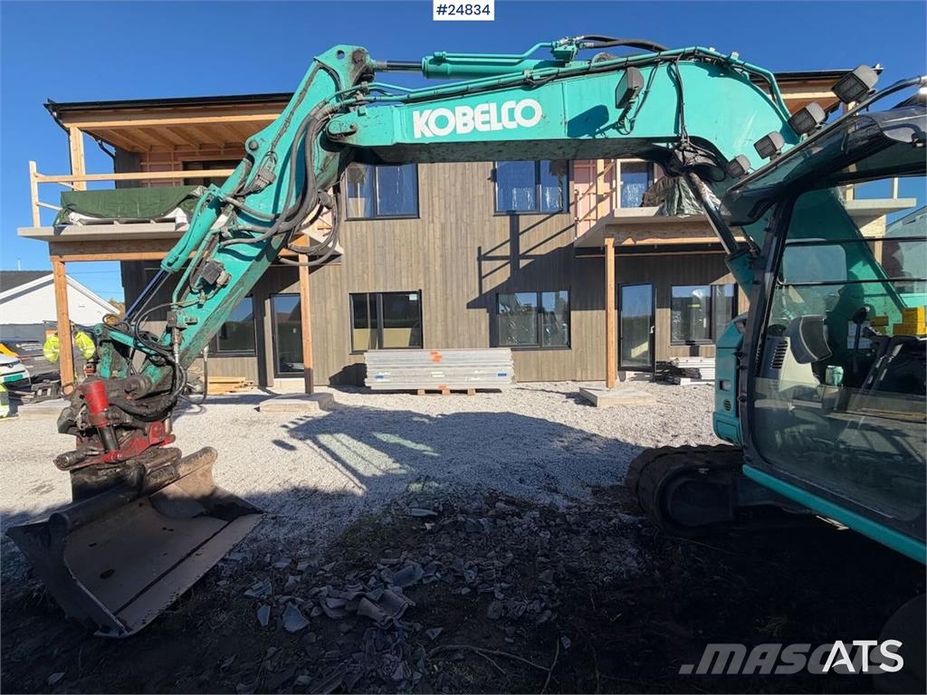 Kobelco SK75SR-3E Tracked excavator – tiltrotator and 2 bu Beltegraver