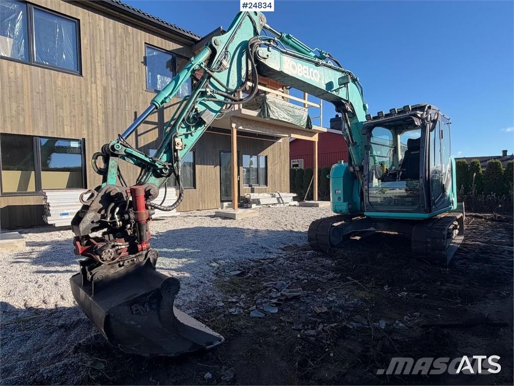 Kobelco SK75SR-3E Tracked excavator – tiltrotator and 2 bu Beltegraver