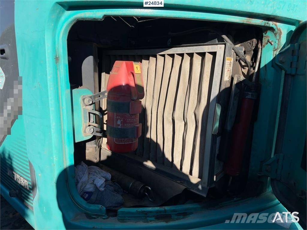 Kobelco SK75SR-3E Tracked excavator – tiltrotator and 2 bu Beltegraver