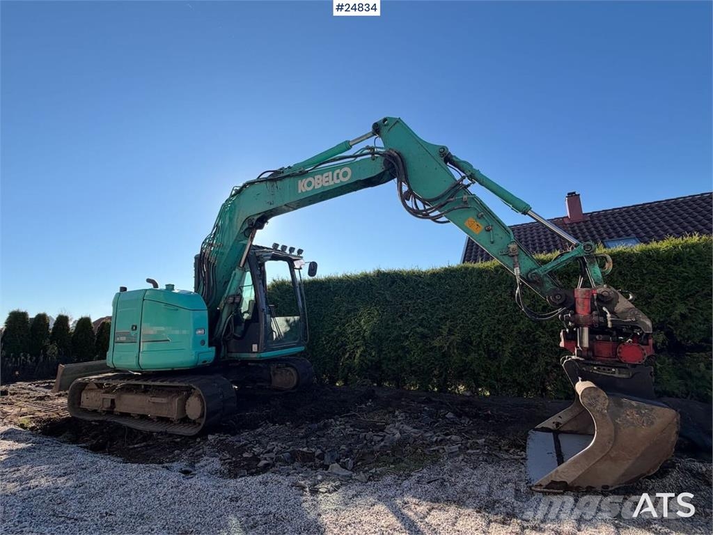 Kobelco SK75SR-3E Tracked excavator – tiltrotator and 2 bu Beltegraver