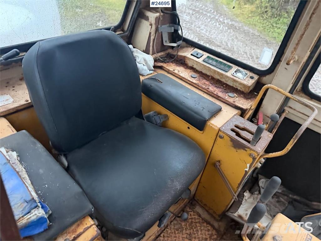 Komatsu D41 Dozer lánctalpas dózerek