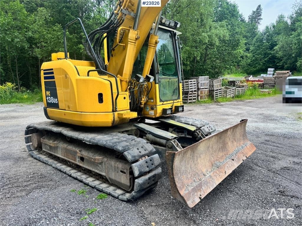 Komatsu PC138US Excavator w/ Rototilt and 3 buckets – Well حفارات زحافة