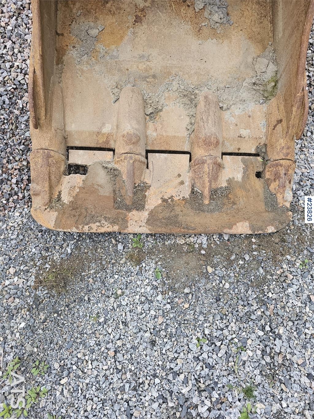 Komatsu PC138US Excavator w/ Rototilt and 3 buckets – Well حفارات زحافة