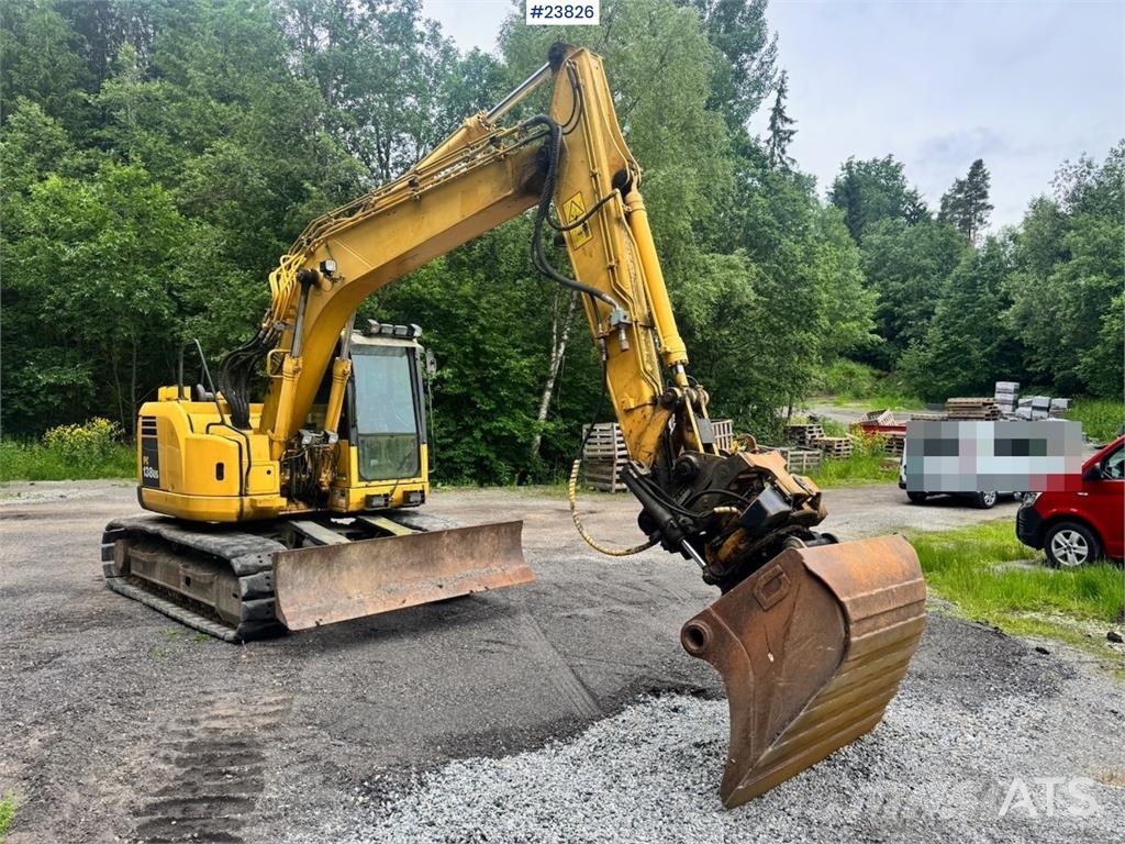 Komatsu PC138US Excavator w/ Rototilt and 3 buckets – Well حفارات زحافة
