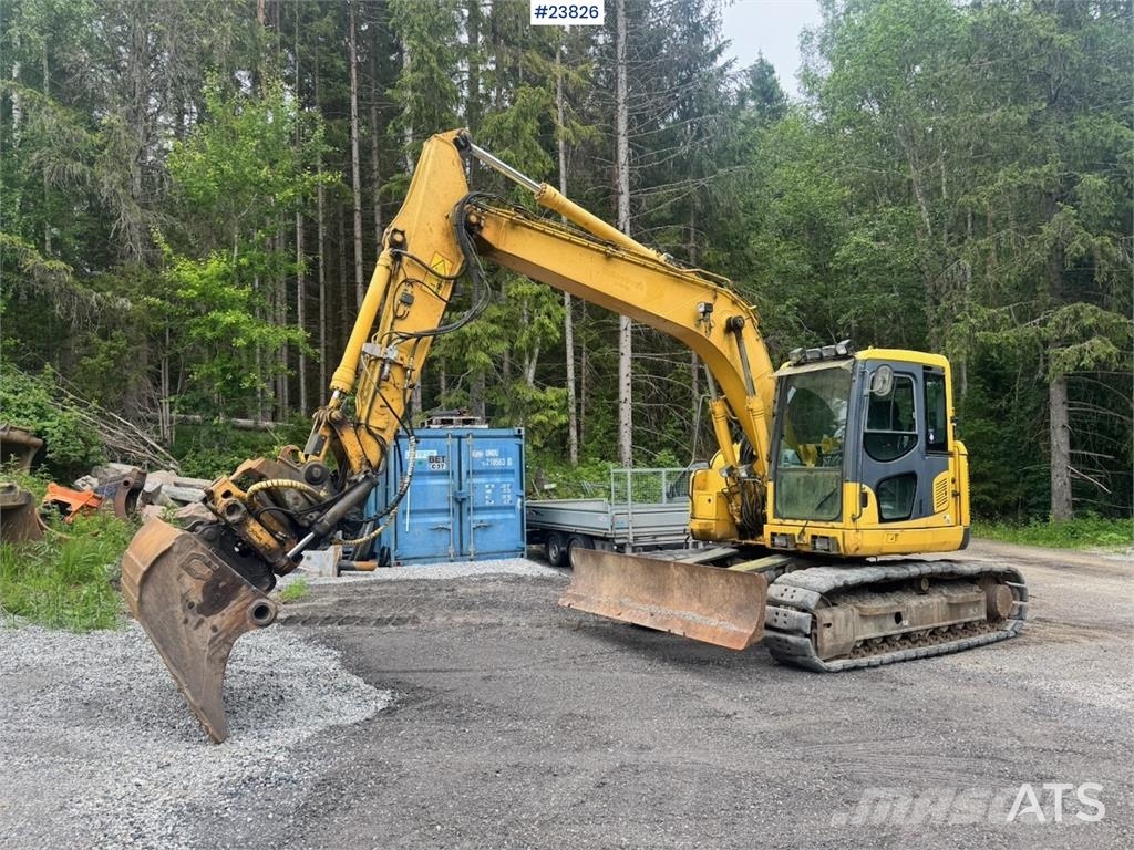 Komatsu PC138US Excavator w/ Rototilt and 3 buckets – Well حفارات زحافة