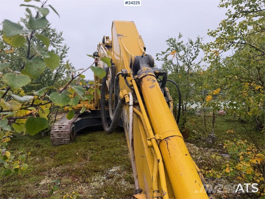 Komatsu PC240LC-7K excavator w/ 2 buckets – prepared for m Εκσκαφείς με ερπύστριες
