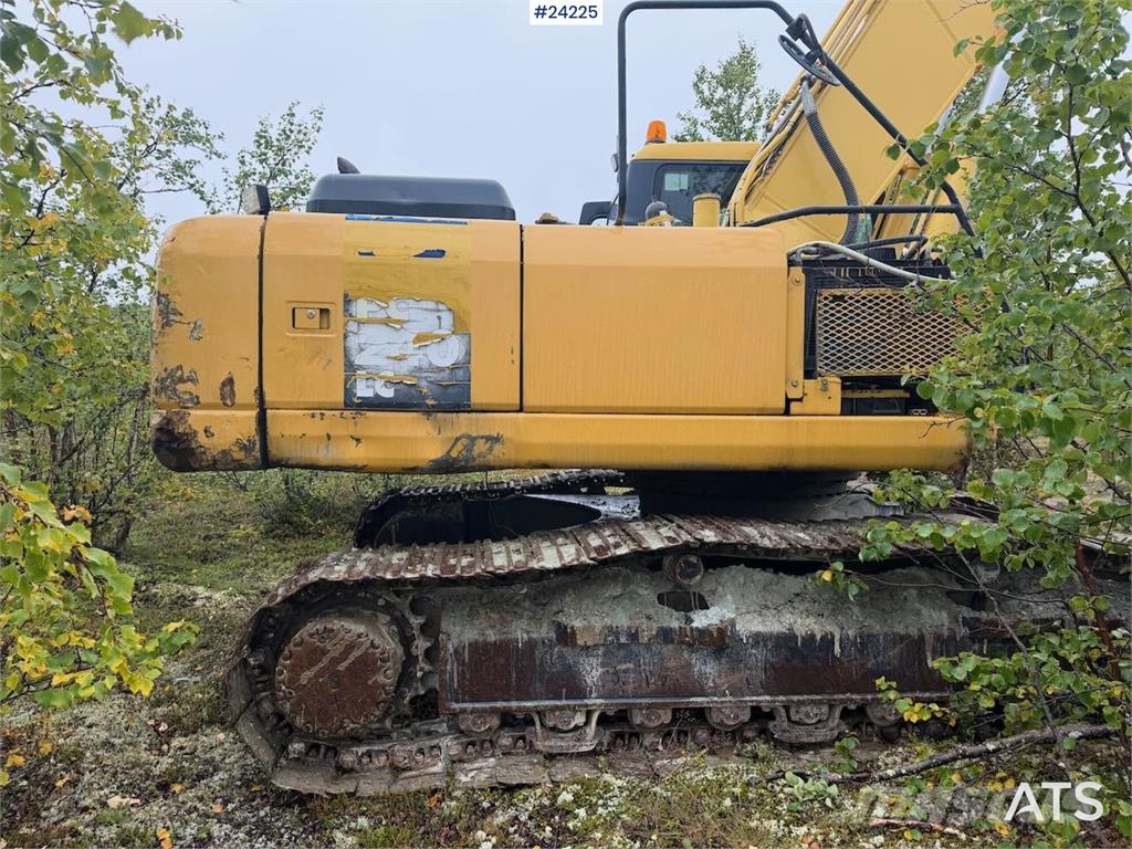 Komatsu PC240LC-7K excavator w/ 2 buckets – prepared for m Εκσκαφείς με ερπύστριες