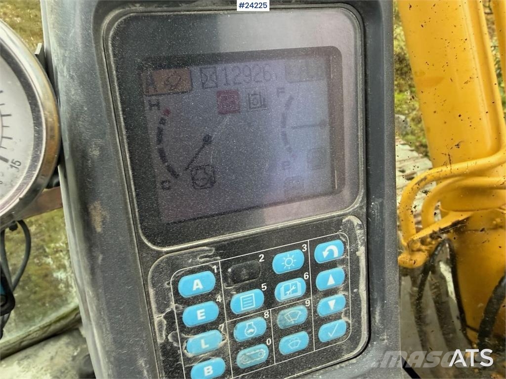 Komatsu PC240LC-7K excavator w/ 2 buckets – prepared for m Εκσκαφείς με ερπύστριες