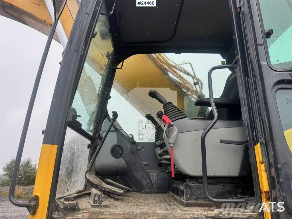 Komatsu PC350LC-8 Excavator w/ Digging Bucket WATCH VIDEO Гусеничные экскаваторы