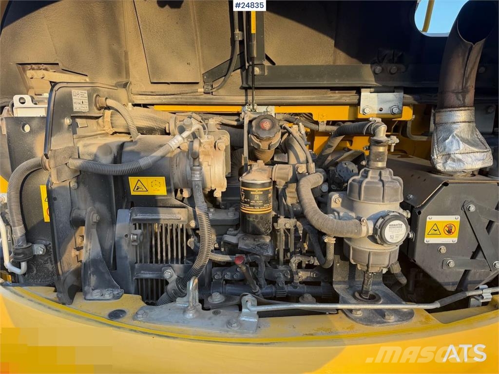 Komatsu PC78US-10 Excavator with tiltrotator, 2 buckets, r Pásová rýpadla
