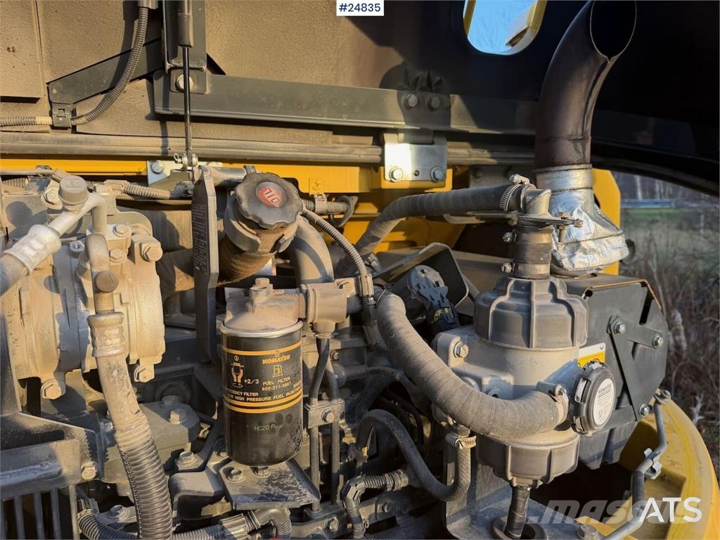 Komatsu PC78US-10 Excavator with tiltrotator, 2 buckets, r Pásová rýpadla