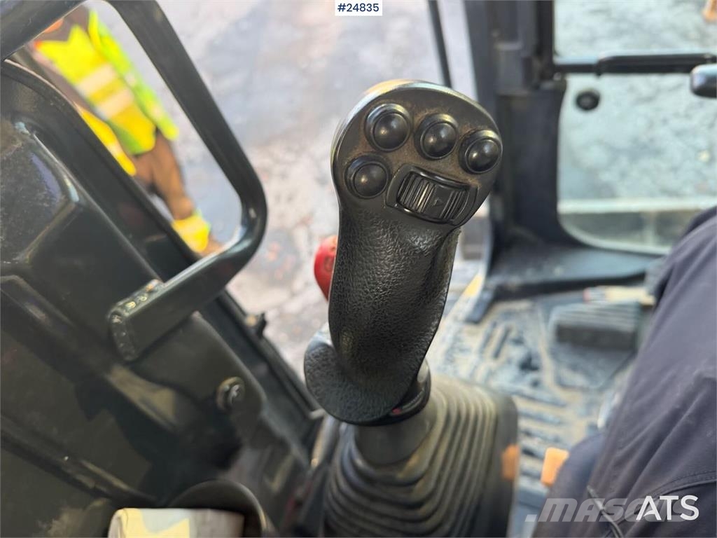 Komatsu PC78US-10 Excavator with tiltrotator, 2 buckets, r Pásová rýpadla