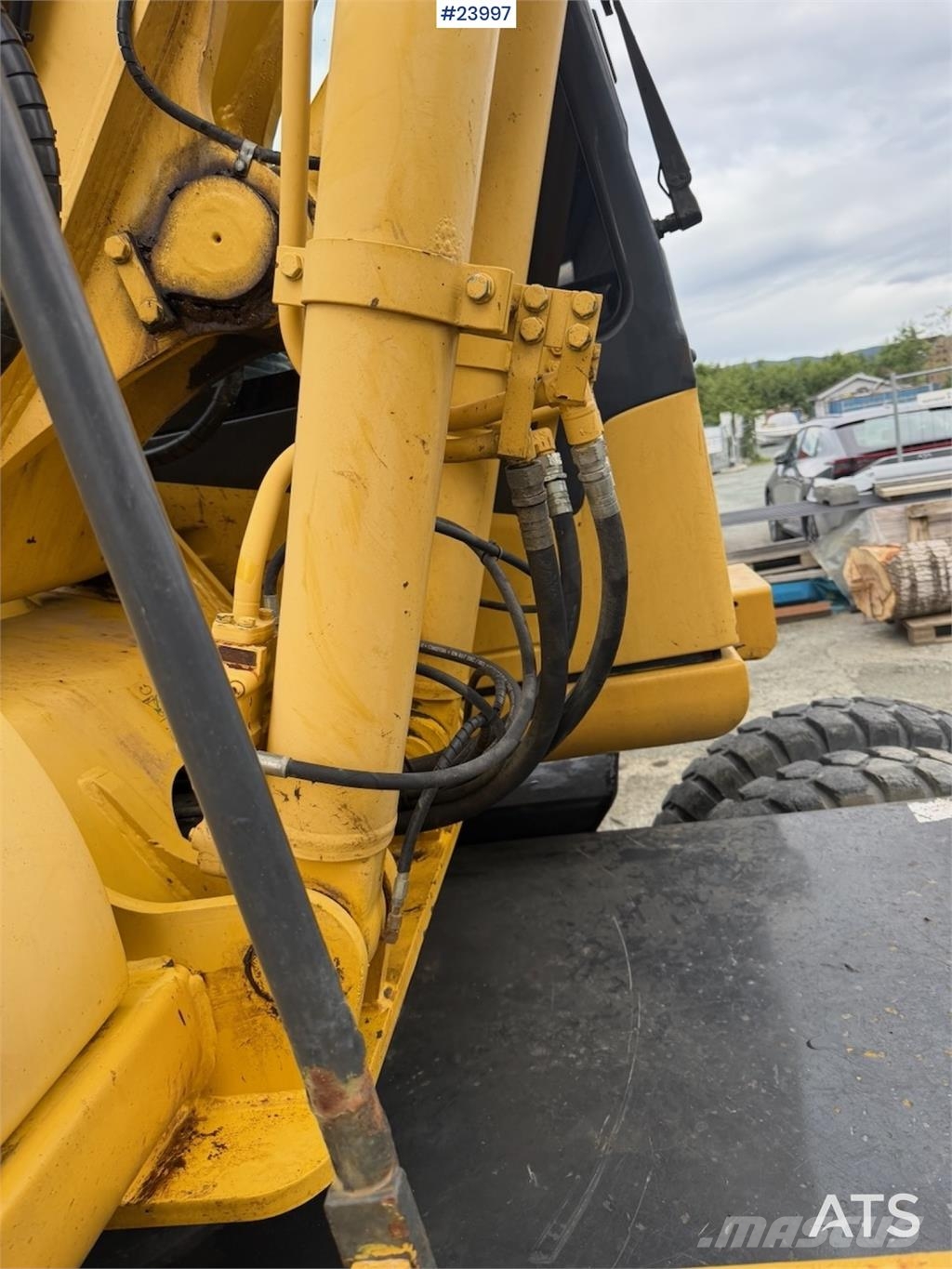 Komatsu PW130 Wheeled Excavator with Engcon Tiltrotator an Wielgraafmachines