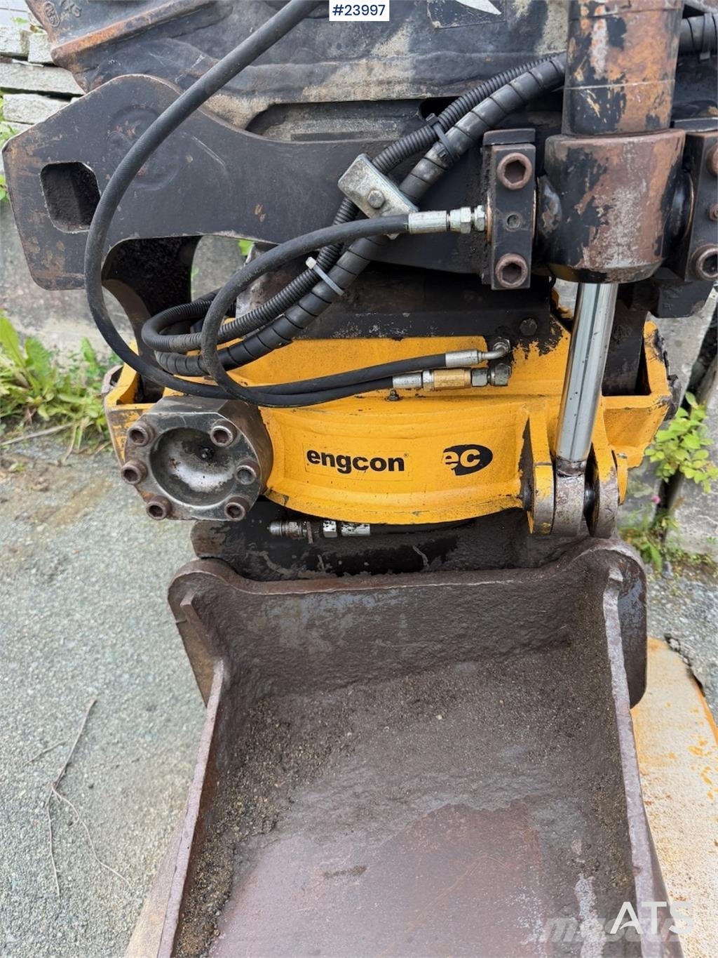 Komatsu PW130 Wheeled Excavator with Engcon Tiltrotator an Wielgraafmachines