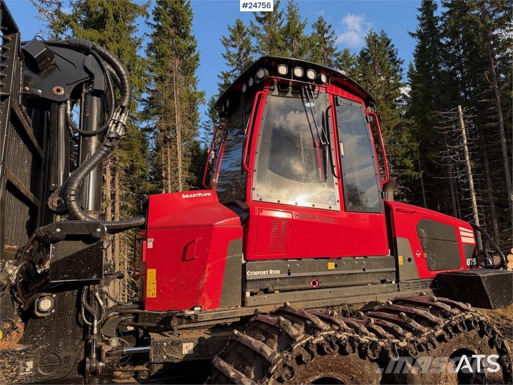 Komatsu XF875-1 Forwarder Forvarderi