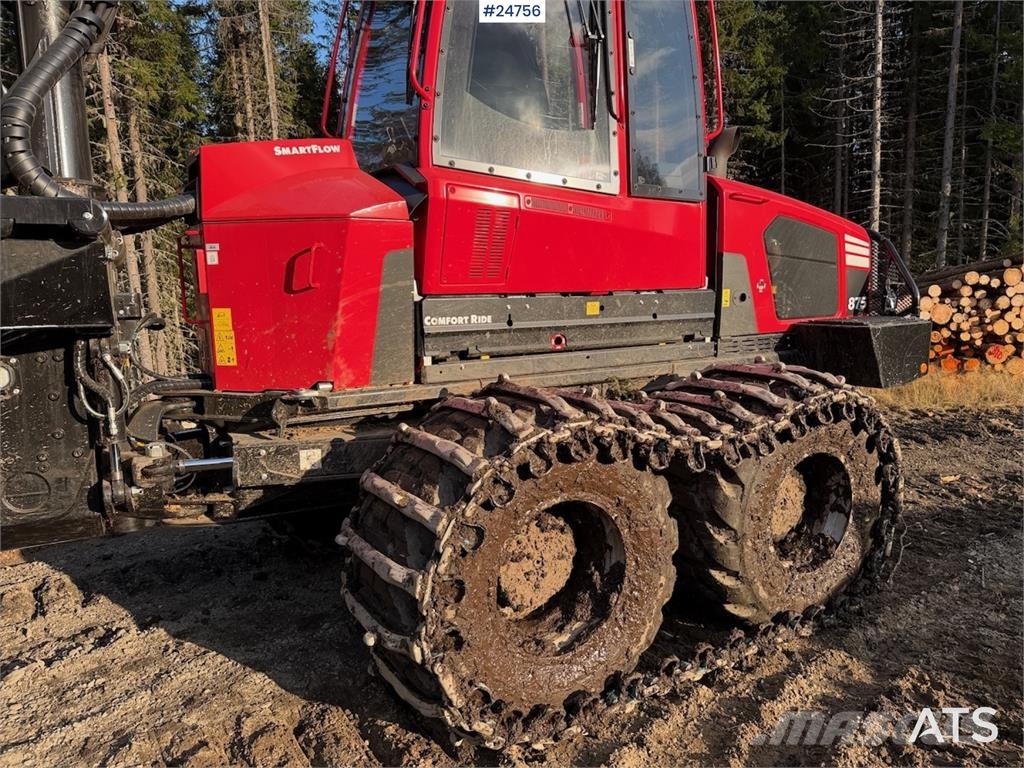 Komatsu XF875-1 Forwarder Forvarderi