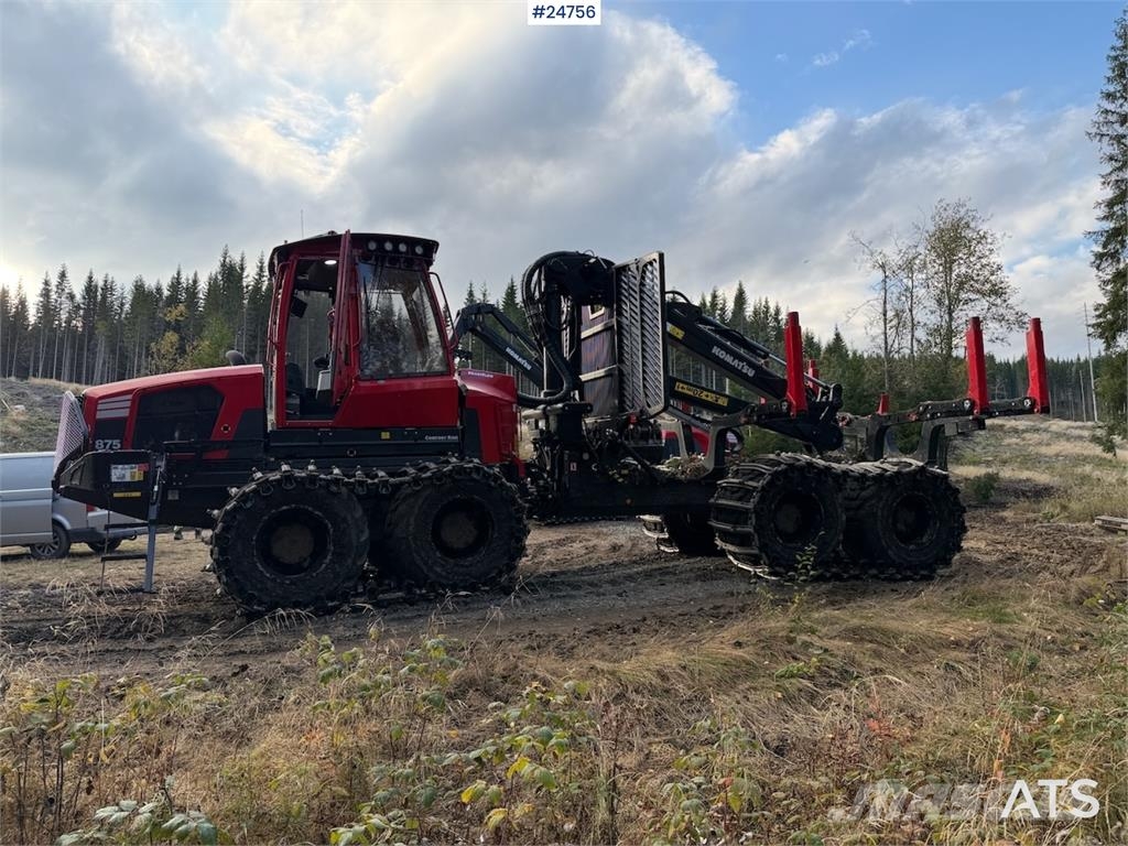 Komatsu XF875-1 Forwarder Forvarderi