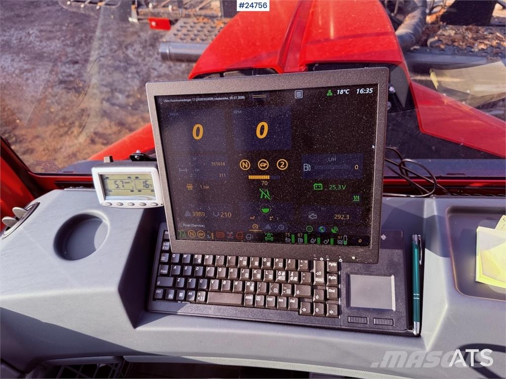 Komatsu XF875-1 Forwarder Forvarderi