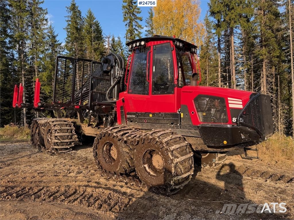 Komatsu XF875-1 Forwarder Forvarderi
