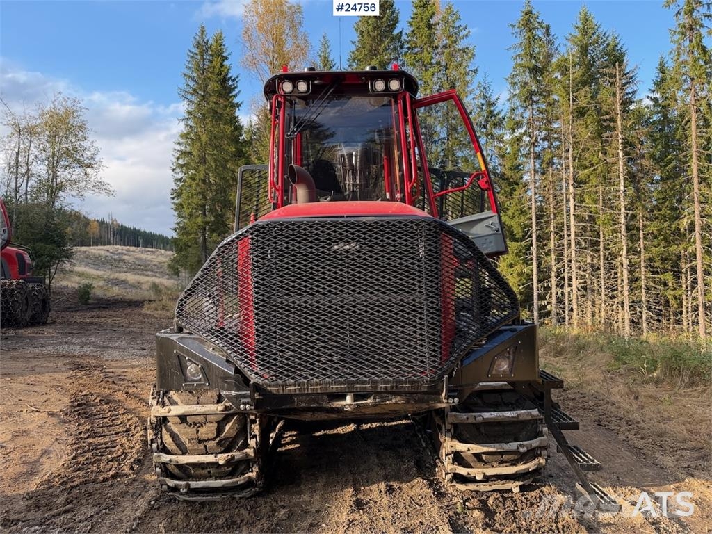 Komatsu XF875-1 Forwarder Forvarderi