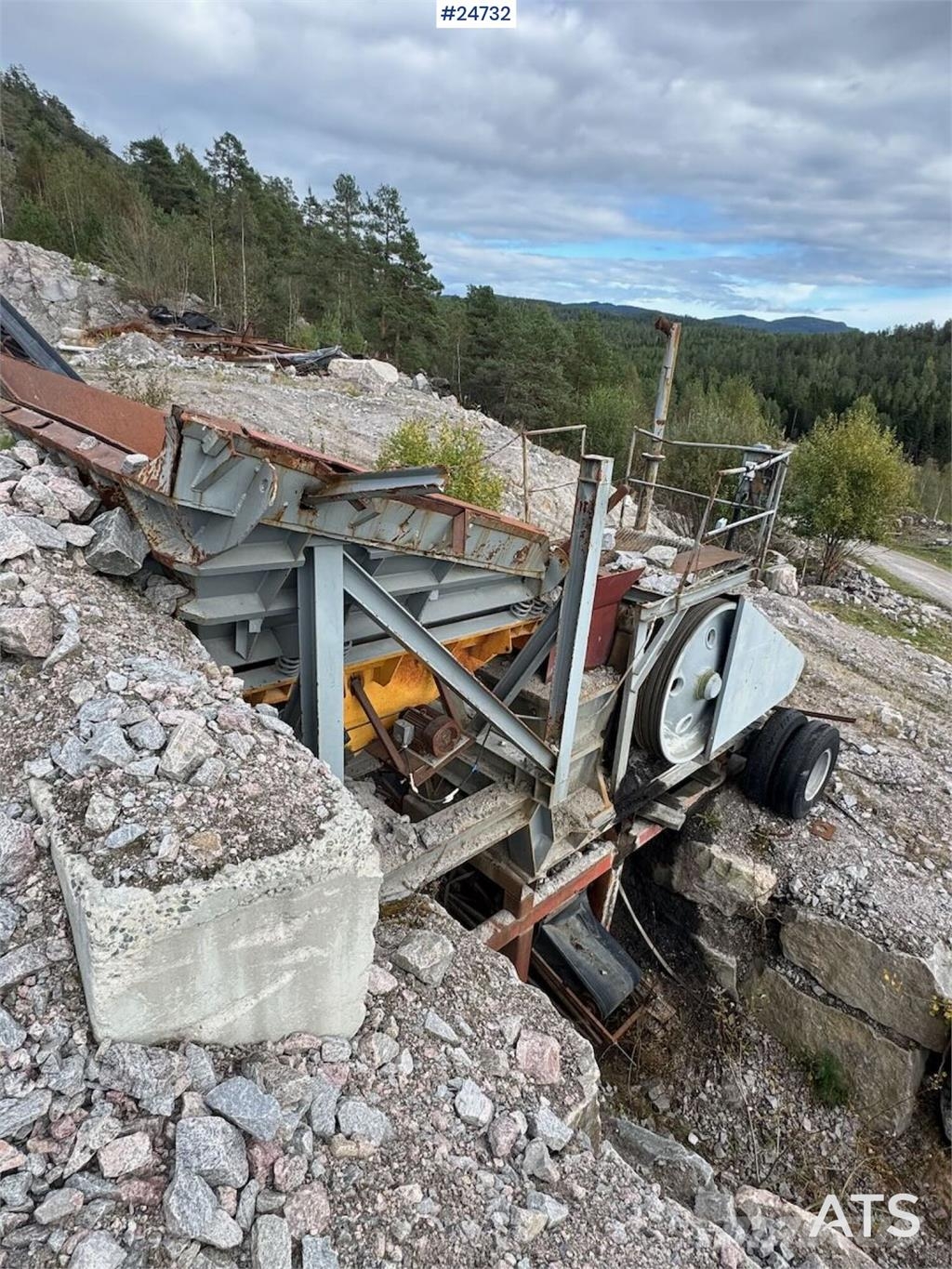  Komplett knuse- og sikteverk Komplett knuse- og si Screeners