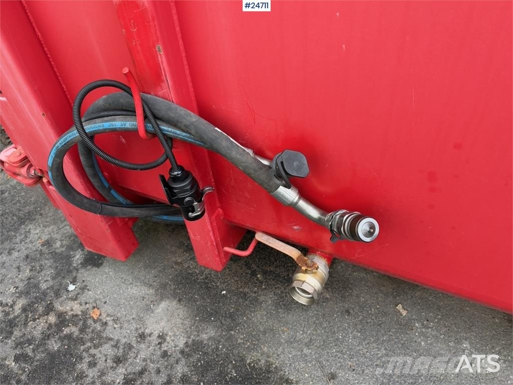  Kranflak m/ Hiab 099 E-3 معدات النقل - غير ذلك