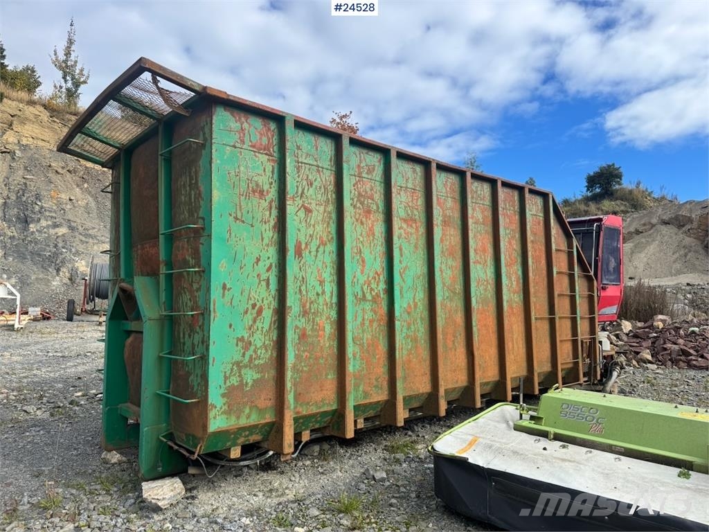  Krokkasse med HIAB 96St Tømmerkran fra 2012 Sonstige Baumaschinen