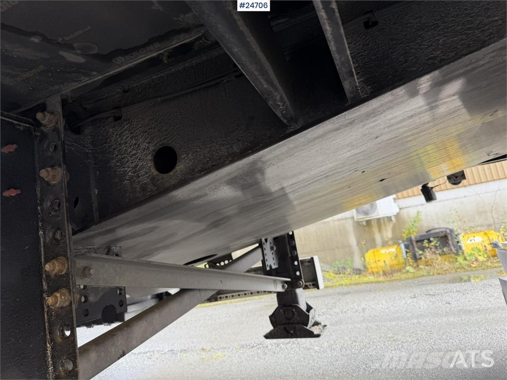 Krone 3-axle curtain-sided trailer with 2-axle Krone dol Інші причепи