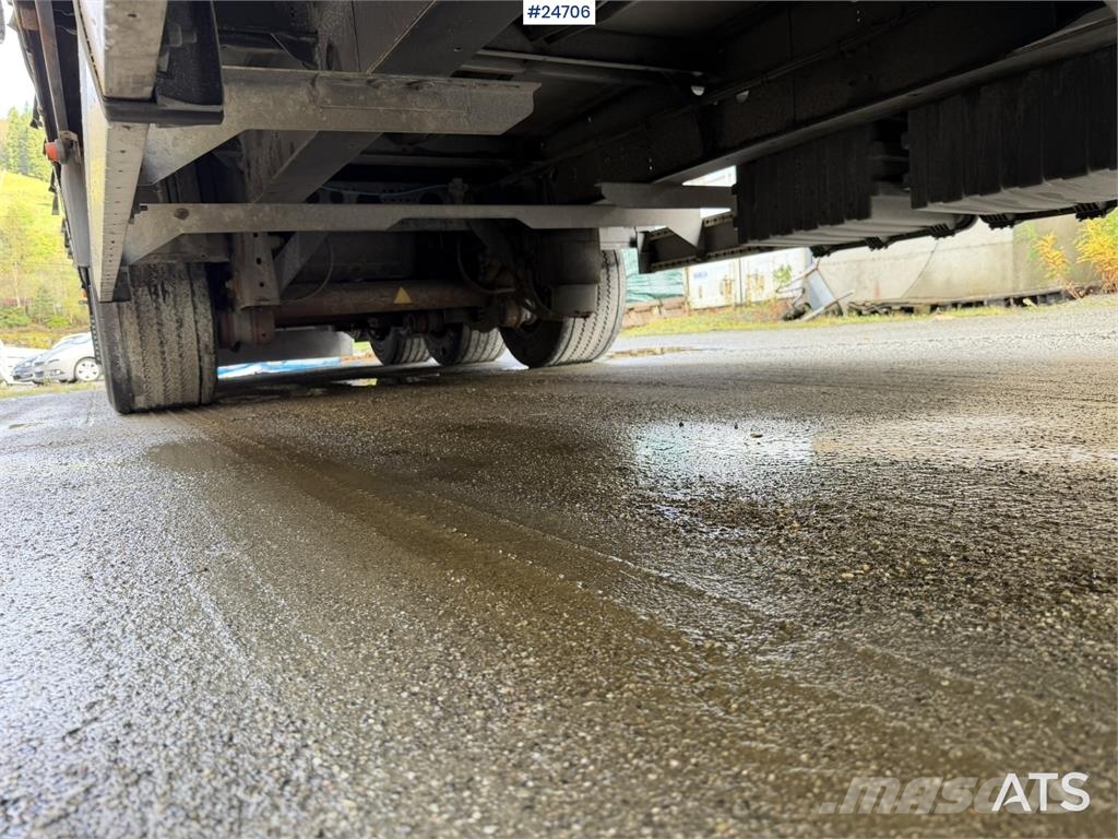 Krone 3-axle curtain-sided trailer with 2-axle Krone dol Інші причепи