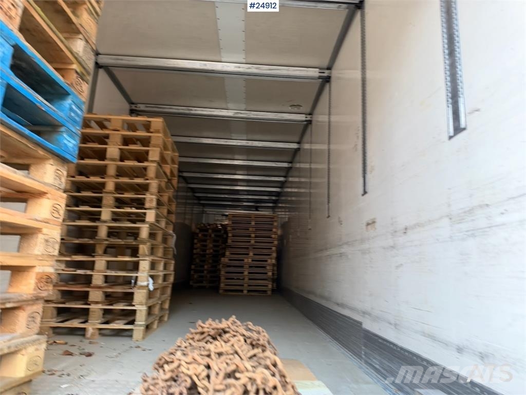Krone Box Semi-Trailer with Refrigeration/Freezer Unit a Прицепы-фургоны
