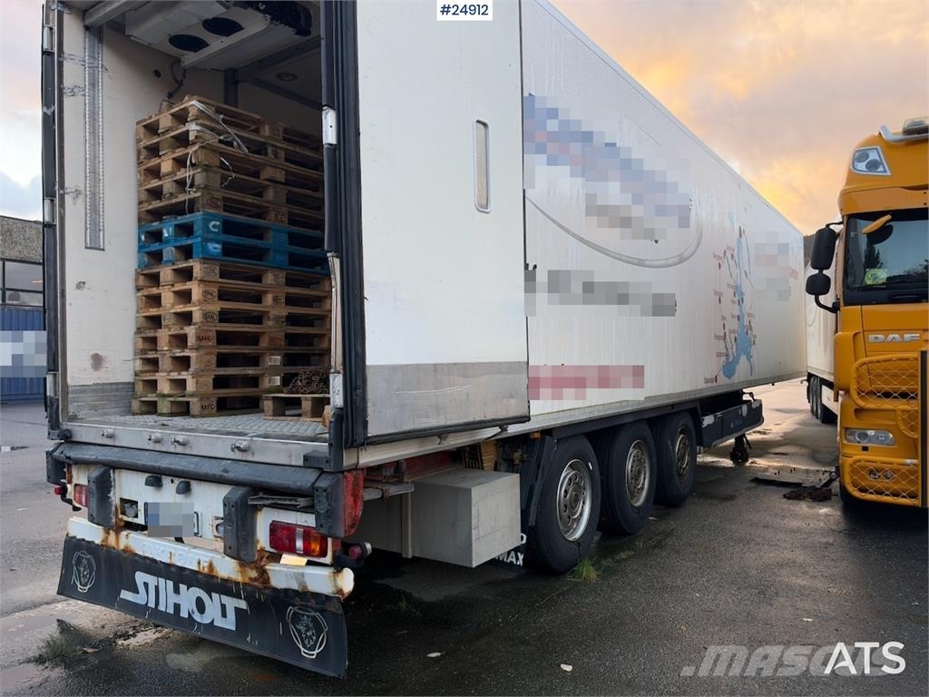 Krone Box Semi-Trailer with Refrigeration/Freezer Unit a Прицепы-фургоны