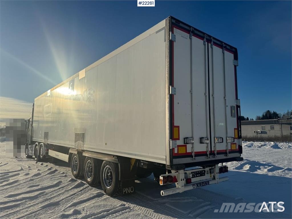 Krone box semi-trailer with Thermo King unit أنواع أخرى من أنصاف المقطورات