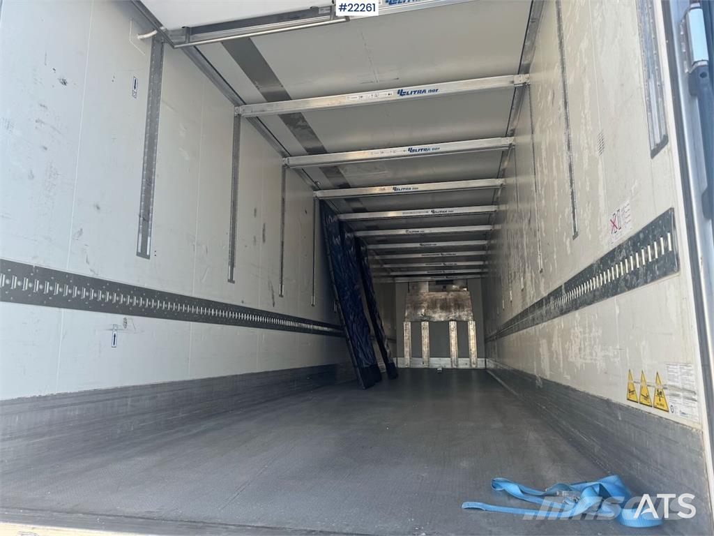 Krone box semi-trailer with Thermo King unit أنواع أخرى من أنصاف المقطورات