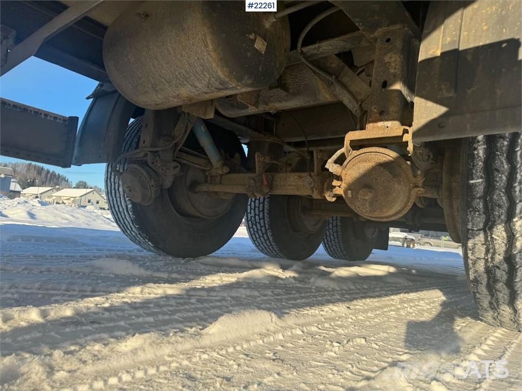 Krone box semi-trailer with Thermo King unit أنواع أخرى من أنصاف المقطورات