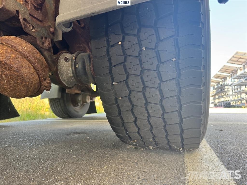 Krone Citysemi. Gesloten opleggers