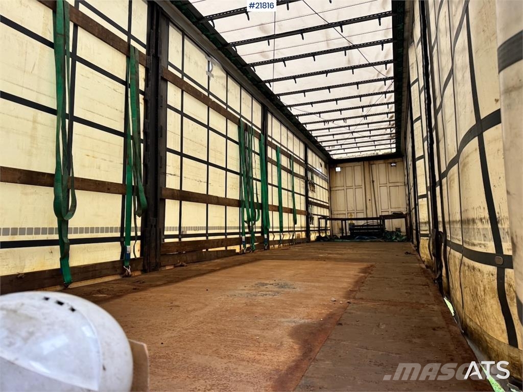 Krone Curtain-Side Trailer Priekabos su tentu