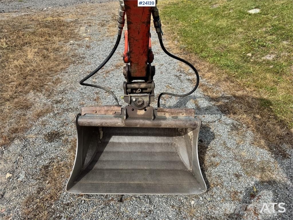 Kubota KX101 Mini Excavator with 2 Buckets حفارات صغيرة أقل من 7 طن (حفارات صغيرة)