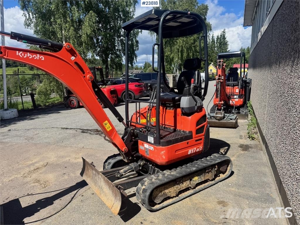 Kubota U17-3A Mini Excavator with 2 Buckets – 1,240 Hours Minigraafmachines < 7t