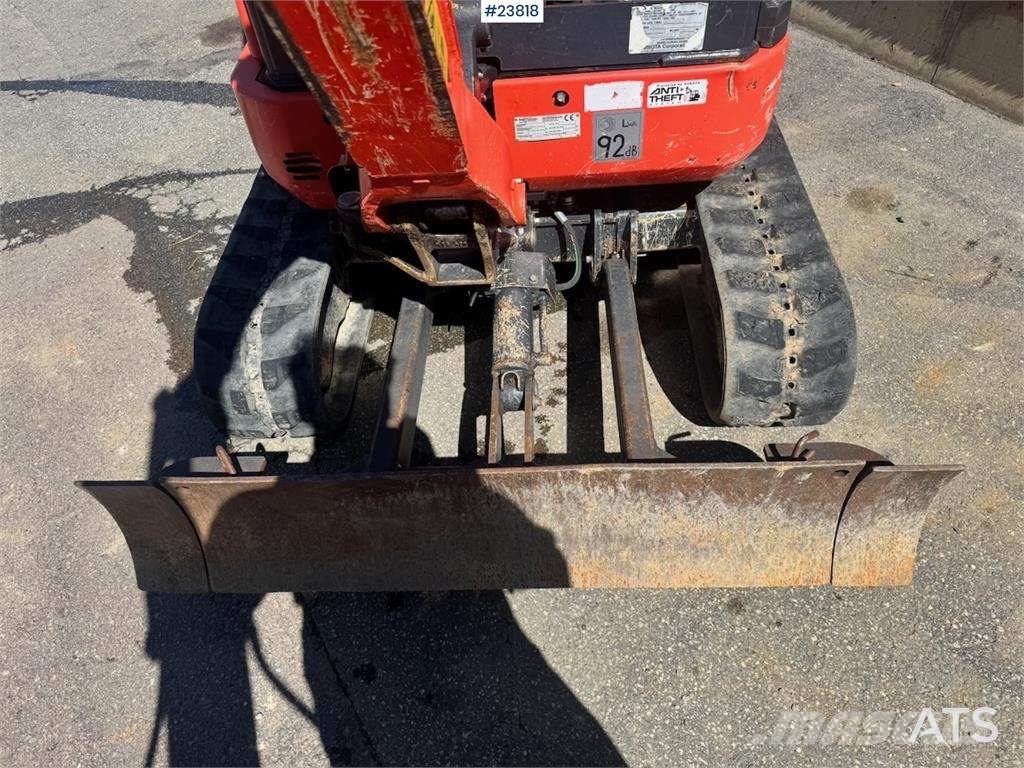 Kubota U17-3A Mini Excavator with 2 Buckets – 1,240 Hours Minigraafmachines < 7t