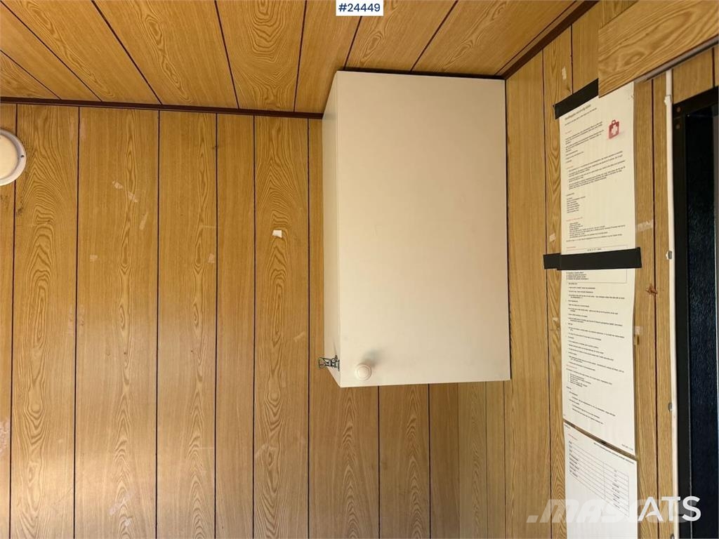 Letthus cabin – break room Celtniecības moduļi