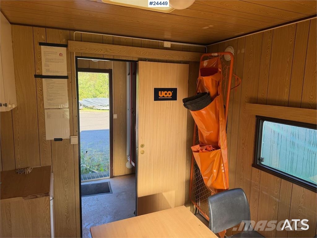 Letthus cabin – break room Celtniecības moduļi