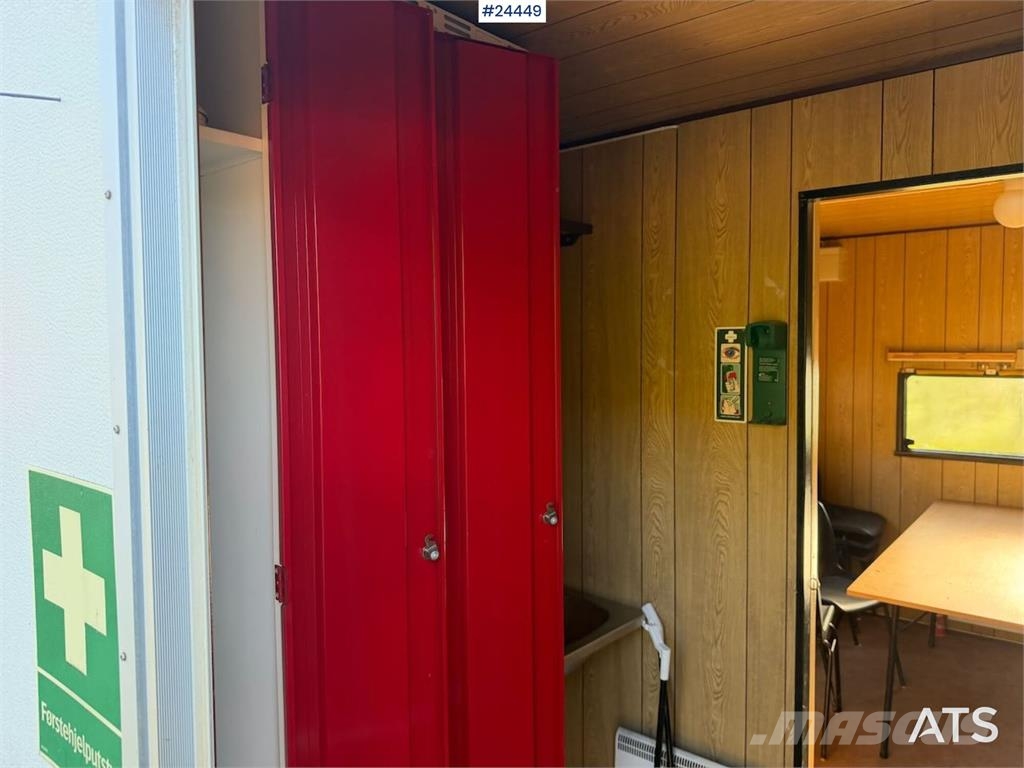 Letthus cabin – break room Celtniecības moduļi